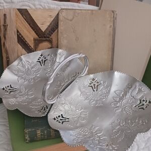 Vintage Tulip Serving Tray